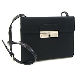 Borsa a spalla Pochette in nylon e pelle nera Prada Nero
