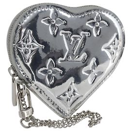 Monedero en forma de corazón Louis Vuitton Monogram Miroir PVC Plata