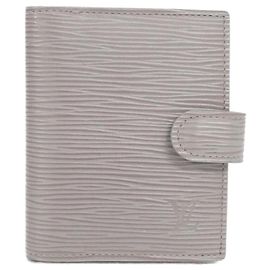 Louis Vuitton Epi Agenda Mini Organizer Purple