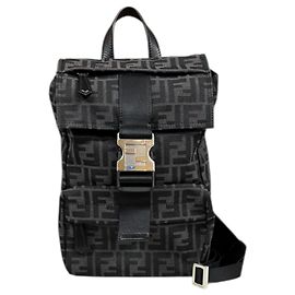 Borsa a tracolla Zucca Small di Fendi Nero