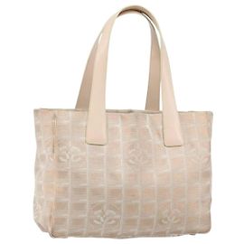 CHANEL Nova Bolsa Tote de Viagem Nylon Bege Ouro CC Auth BA7141 Bege Dourado
