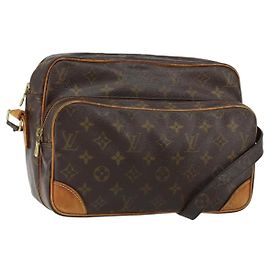 LOUIS VUITTON Sac à épaule Monogram Nile M45244 LV Auth 152099 Monogramme