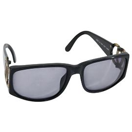 Óculos de sol CHANEL de plástico Preto CC Auth 147052 Preto