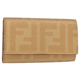 FENDI Estuche para Llaves de Lona Zucca PVC Dorado Auth SW1823A Dorado