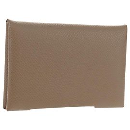 Hermès Monedero Calvi HERMES Cuero Beige Plata Auth BA8243M Plata Beige