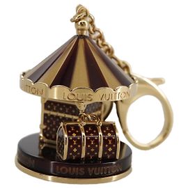 LOUIS VUITTON Bijoux Sac Carrousel Charm metallo Oro M66782 LV Auth 97979SAM D'oro