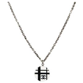 Collana CHANEL metallo Argento CC Auth 130689M Argento