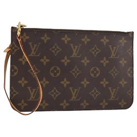 LOUIS VUITTON Monogram Neverfull MM Pouch Accesorio Pouch LV Auth BA8740 Monograma