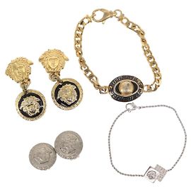 Collana VERSACE metallo 4 pezzi Oro Argento Auth bs30846 Argento D'oro