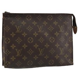 LOUIS VUITTON Poche Toilette 26 Monogram M47542 LV Auth 154487 Monogramma