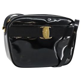 Bolsa de Ombro Vala Esmalte Preto Ouro Auth BA7055 de Salvatore Ferragamo Preto Dourado