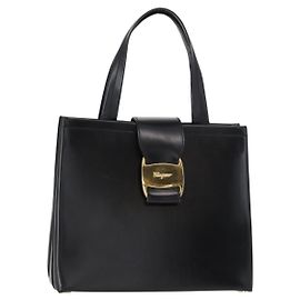 Borsa a mano Gancini in pelle nera e oro Auth 154475 di Salvatore Ferragamo Nero D'oro