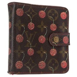 LOUIS VUITTON Monogram Cherry Compact Zip Bifold Wallet M95005 LV Auth 154887 Monogram
