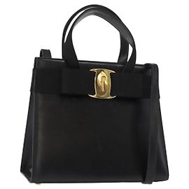 Bolsa de mão Vala em couro 2 em 1 preta e dourada Auth BA7329 da Salvatore Ferragamo Preto Dourado