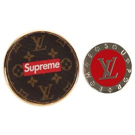 LOUIS VUITTON Monogram LVxSupreme Brosche Pin 2 Set Rot LV Auth 128511M Rot