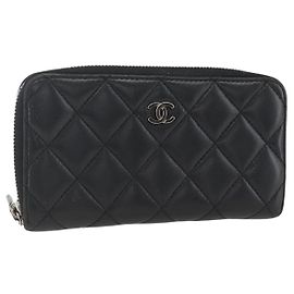 Monedero Matelassé CHANEL de Piel de Cordero Negro Plata CC Auth yk19647 Negro Plata