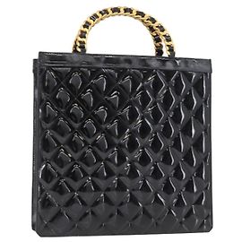 CHANEL Sac à main Matelassé à chaîne Cuir verni Noir Or CC Auth 142095 Noir Doré