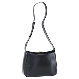 Bolsa de Ombro Gancini em Couro Preto e Dourado Salvatore Ferragamo Auth 153976 Preto Dourado