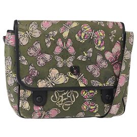Bolsa de Ombro LOEWE em Couro Verde Auth 153985 Verde