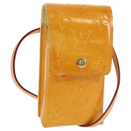 LOUIS VUITTON Monogram Vernis Estuche Verde Amarillo Lima M91052 LV Auth BA8521 Dorado