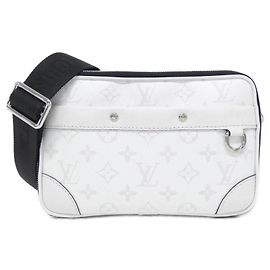 Louis Vuitton Taiga Lama Alpha Messenger Shoulder Bag White