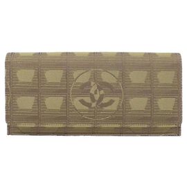 Cartera Larga Chanel Travel Line 15788 Verde Caqui
