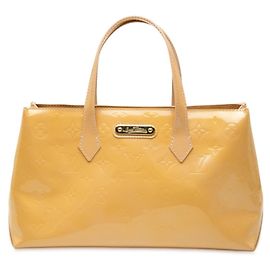 Louis Vuitton Monogram Vernis Wilshire PM Handtasche Beige Koralle
