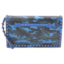 Valentino Garavani Valentino Leather Rockstud Clutch Bag Blue
