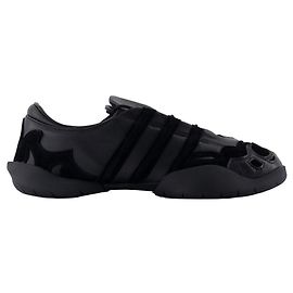 Y3 Regu 2002 Sneakers - Y-3 - Leather - Black Black