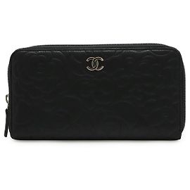 Cartera con cremallera Camelia Chanel en cuero negro Negro