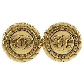 Chanel Coco Vintage Gold Plated Clip Earrings Golden
