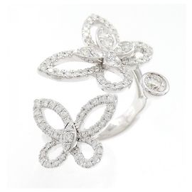 Graff Mini Butterfly Silhouette 750 White Gold Diamond Ring Silvery