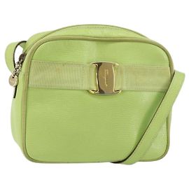 Borsa a Spalla Vala in Pelle Embossata Verde Oro Auth BA8918 di Salvatore Ferragamo D'oro Verde