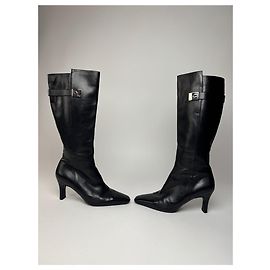 Botas de tacón de cuero vintage Salvatore Ferragamo negras EU38 Negro