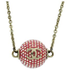 Collier Boule Miroir Coco Mark de Chanel Rouge Doré