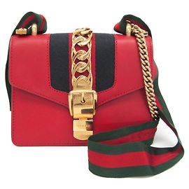 Gucci Sylvie 431666 Lederhandtasche Rot