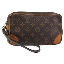 Clutch Marly Dragonne em Canvas Monogram PM Louis Vuitton Marrom