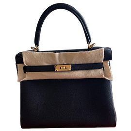 Sac à main Hermès Kelly 25 en cuir noir Noir