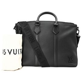 Borsa Tote Lockit Aerogram di Louis Vuitton Nero