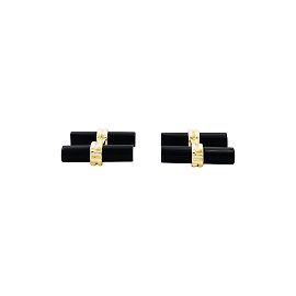 Boutons de manchette Boucheron en or jaune et onyx . Autre