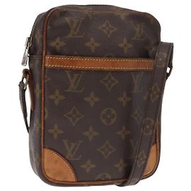 LOUIS VUITTON Bolsa de Hombro Monogram Danube M45266 LV Auth ka1049 Monograma