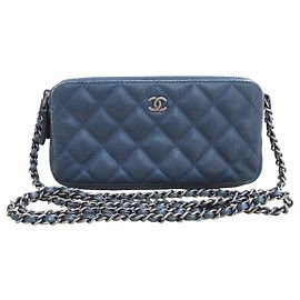 Bolsa de ombro em couro de bezerro texturizado azul marinho Chanel Azul marinho