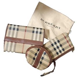 Burberry Classic Multiple colors