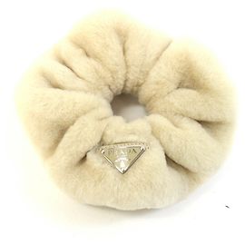 Scrunchie de couro de carneiro bege Prada Bege