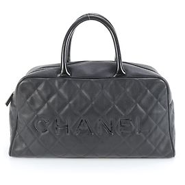 Borsa Bowling in Pelle Caviar Matelassé Chanel Nero