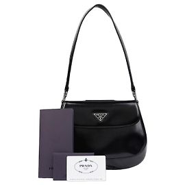 Prada Borsa a Spalla con Patta Cleos Nero