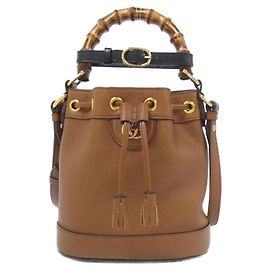 Bolsa Gucci DIANA 724667 UAAAY Marrom
