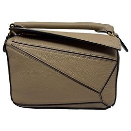 Loewe Mini Bolsa Puzzle em Couro de Bezerro Texturizado - Cor Areia Areia