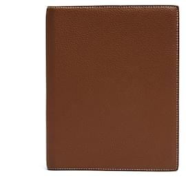Hermès Weekly Planner Notebook Golden Leather Agenda Cover Camel
