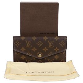 Louis Vuitton Cartera Larga Sarah Castaño
